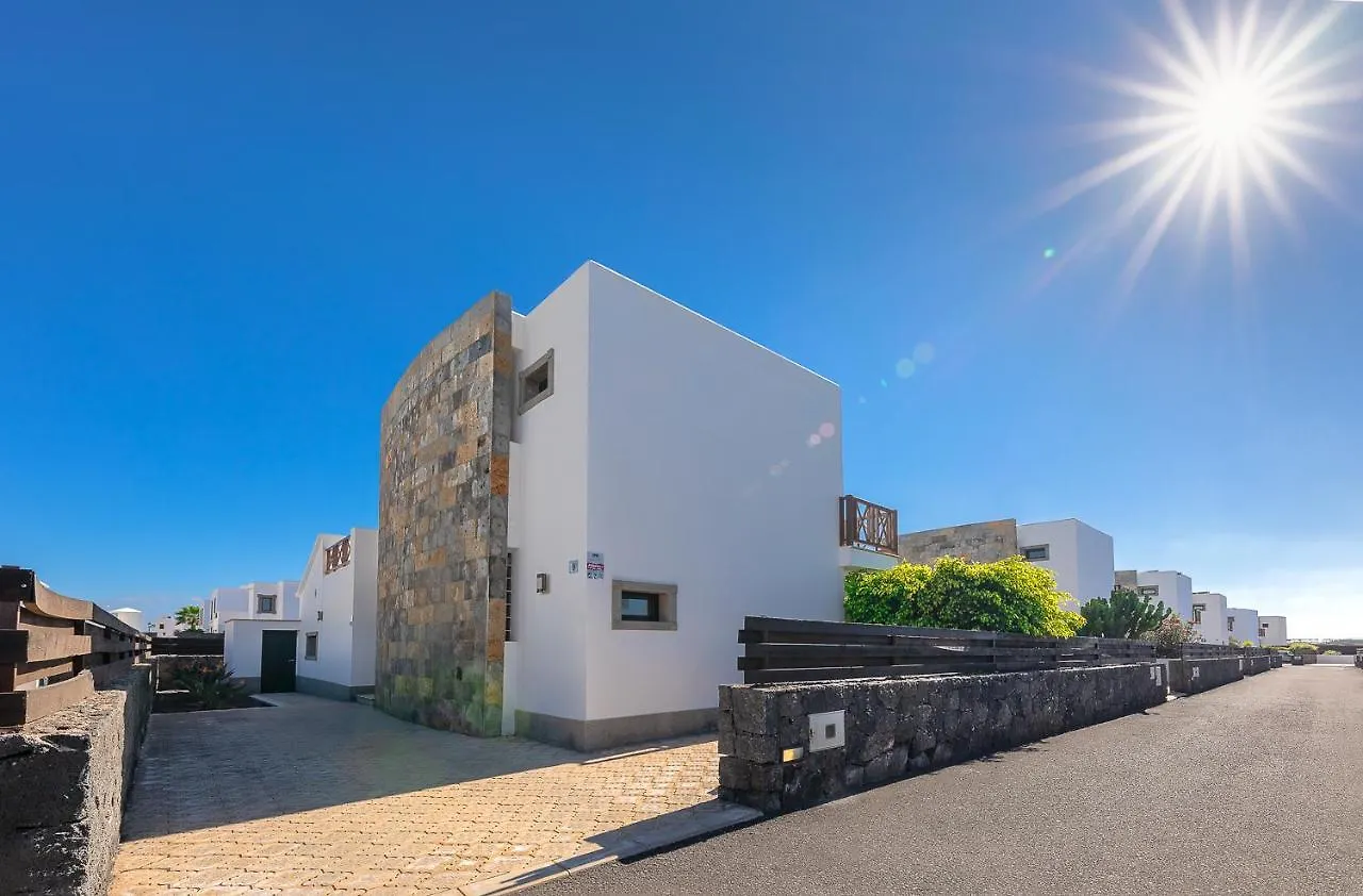 Ereza Villas Camelot Playa Blanca